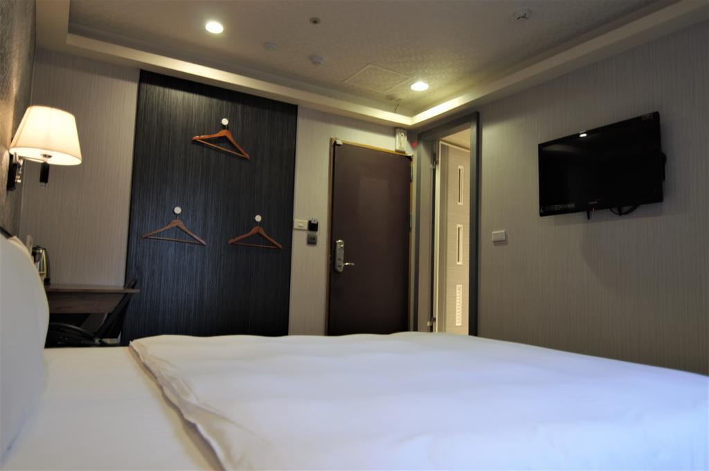 泊居旅店 Oursinn Hotel Taipei Dış mekan fotoğraf