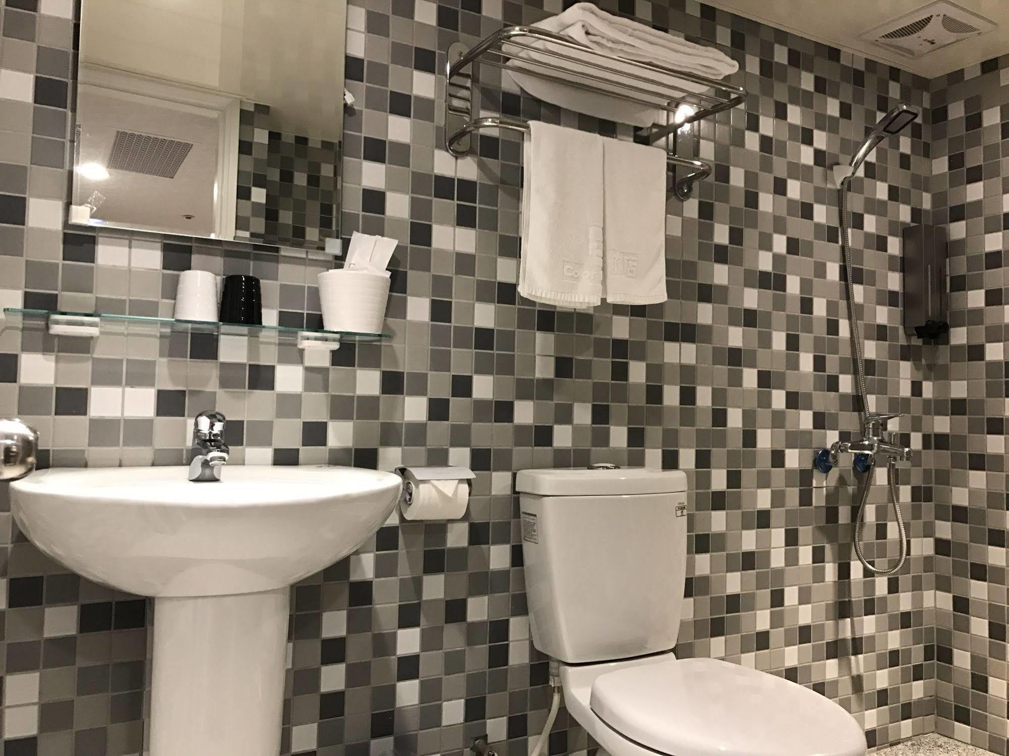泊居旅店 Oursinn Hotel Taipei Dış mekan fotoğraf